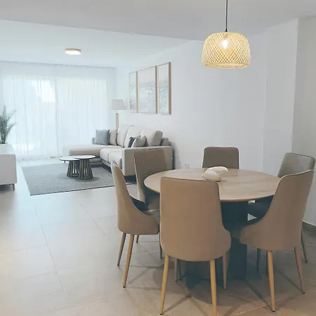 Sunny Golf Lägenhet *