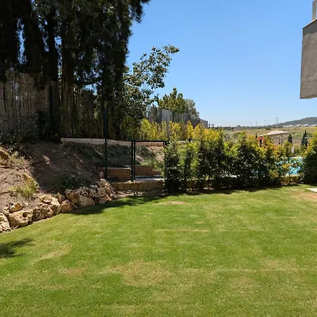 Sunny Golf Apartment *